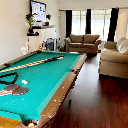 Вілла Vintage - 3 Bed House - North Surrey - Ping-Pong And Pool Table - Tv Cable Екстер'єр фото