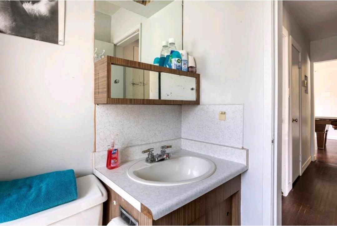 Вілла Vintage - 3 Bed House - North Surrey - Ping-Pong And Pool Table - Tv Cable Екстер'єр фото