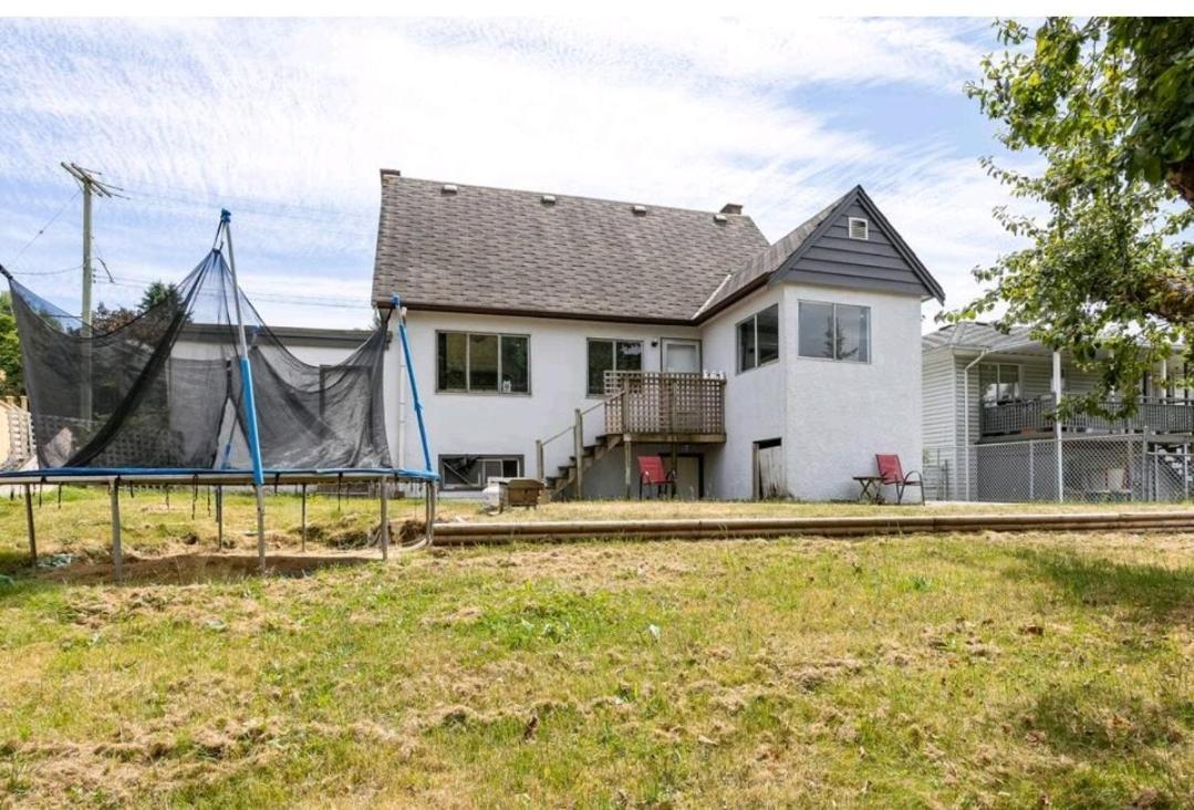 Вілла Vintage - 3 Bed House - North Surrey - Ping-Pong And Pool Table - Tv Cable Екстер'єр фото